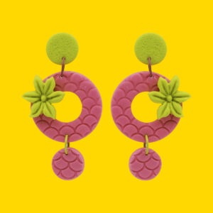 circulo con flor verde lima pin