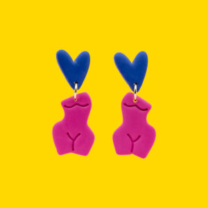 cuerpo lila corazon azul