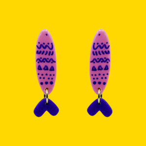 sardinas rosas corazon azul pin