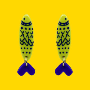 Sardina verde lima corazon azul pin